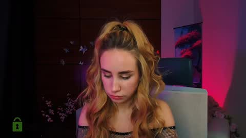 Snapshot of asol_muah chatting on December 17, 2024, 4:34 am Asol online show from December 17, 2024, 4:34 am
