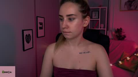 Snapshot of asol_muah chatting on January 8, 2025, 9:01 pm Asol online show from January 8, 2025, 9:01 pm