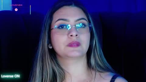 Snapshot of aspenruss chatting on January 19, 2026, 3:10 am online show from January 19, 2026, 3:10 am