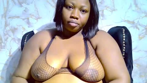 assplaybuttom online show from November 7, 2025, 10:54 pm