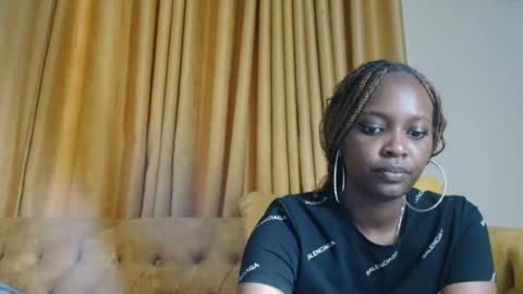Snapshot of assey_ chatting on December 6, 2024, 3:00 pm assey online show from December 6, 2024, 3:00 pm