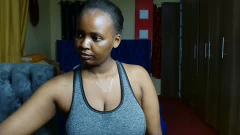 Snapshot of assey_ chatting on February 24, 2025, 6:47 pm assey online show from February 24, 2025, 6:47 pm