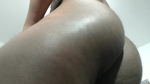 Snapshot of assholehornyxxx chatting on April 11, 2026, 7:45 am come whit me online show from April 11, 2026, 7:45 am