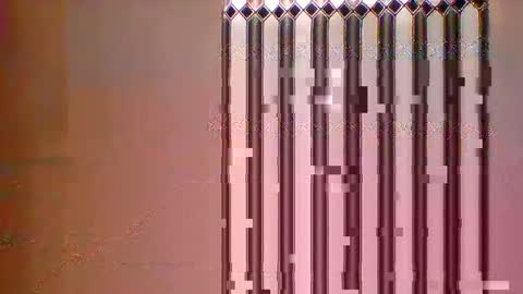 FLORAH DANIEL online show from December 15, 2025, 10:52 am