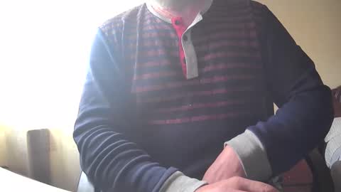 astelover online show from February 9, 2025, 1:35 pm