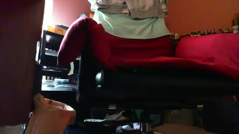 Snapshot of astiff1foru chatting on December 24, 2024, 2:12 pm astiff1foru online show from December 24, 2024, 2:12 pm