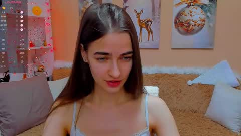 Snapshot of astorianight chatting on January 31, 2025, 11:56 am Astoria online show from January 31, 2025, 11:56 am