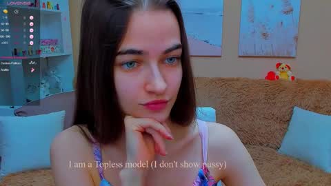 Snapshot of astorianight chatting on February 21, 2025, 10:07 am Astoria online show from February 21, 2025, 10:07 am