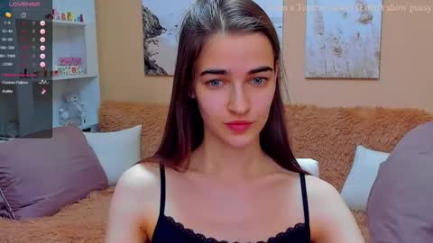 Snapshot of astorianight chatting on March 1, 2025, 11:50 am Astoria online show from March 1, 2025, 11:50 am