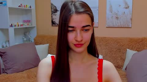 Snapshot of astorianight chatting on March 7, 2025, 2:15 am Astoria online show from March 7, 2025, 2:15 am