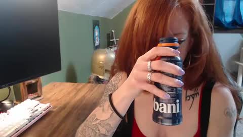 Snapshot of astraeasiren chatting on February 14, 2025, 7:12 pm AstraeaSiren online show from February 14, 2025, 7:12 pm