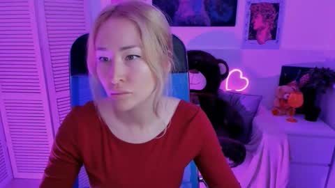 Snapshot of astramonroe chatting on September 15, 2025, 4:56 am astramonroe online show from September 15, 2025, 4:56 am