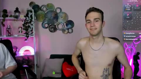 Snapshot of astren_villo chatting on May 12, 2026, 6:16 pm astren online show from May 12, 2026, 6:16 pm