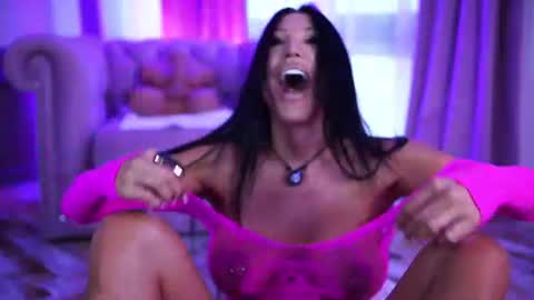 astridvexxx online show from July 15, 2026, 3:56 am