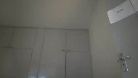 Snapshot of astro_boy_01 chatting on June 19, 2026, 12:15 am astro_boy_01 online show from June 19, 2026, 12:15 am