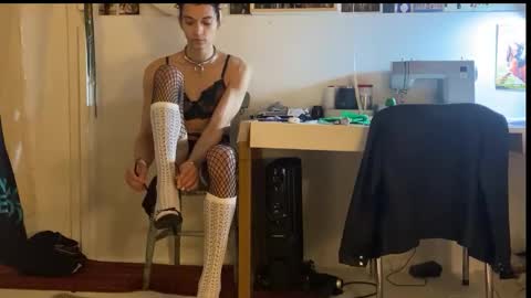 Astro Doll online show from January 17, 2025, 4:36 pm