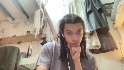 Astro Doll online show from February 23, 2025, 12:59 pm