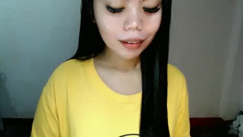 asuna_charming online show from January 14, 2026, 5:02 am