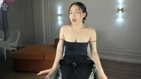 Snapshot of asuna_kirigaya chatting on October 13, 2025, 3:01 pm asuna_kirigaya online show from October 13, 2025, 3:01 pm