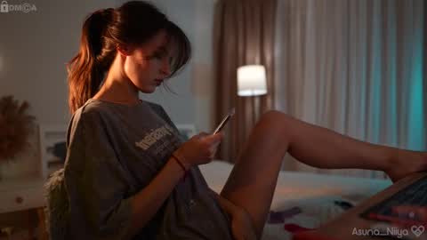 Snapshot of asuna_niiya chatting on October 11, 2025, 5:33 pm Asuna Niiya - online show from October 11, 2025, 5:33 pm