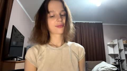 Asuna online show from May 24, 2026, 11:10 pm