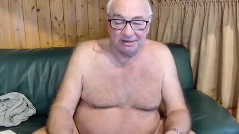 Snapshot of asusandy chatting on February 27, 2025, 7:23 am asusandy online show from February 27, 2025, 7:23 am