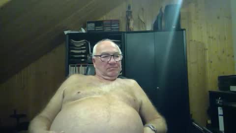Snapshot of asusandy chatting on September 21, 2025, 11:17 pm asusandy online show from September 21, 2025, 11:17 pm