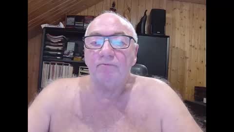 Snapshot of asusandy chatting on February 19, 2026, 10:50 pm asusandy online show from February 19, 2026, 10:50 pm