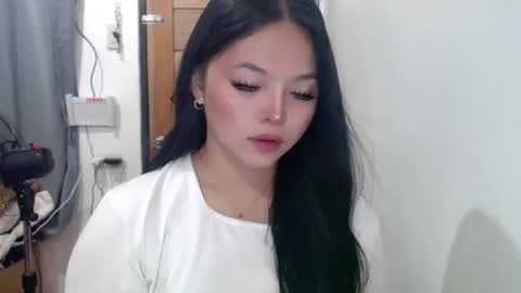 Snapshot of atasteofparaiso chatting on May 25, 2026, 2:12 pm atasteofparaiso online show from May 25, 2026, 2:12 pm