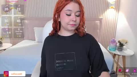 sofia online show from December 17, 2025, 2:23 pm