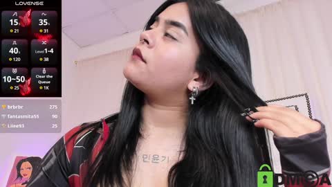 Snapshot of atena_hill chatting on December 21, 2024, 1:36 am Athena online show from December 21, 2024, 1:36 am