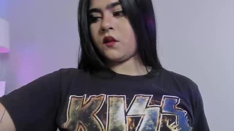 Snapshot of atena_hill chatting on December 1, 2025, 7:08 pm Athena online show from December 1, 2025, 7:08 pm