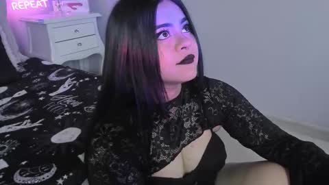 Athena online show from December 20, 2025, 7:32 pm