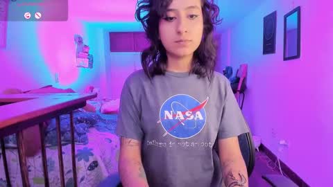 Snapshot of atenea_dragon__ chatting on September 9, 2025, 8:41 pm Atenea online show from September 9, 2025, 8:41 pm