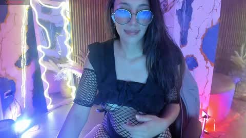 Atenea online show from March 30, 2026, 3:29 am