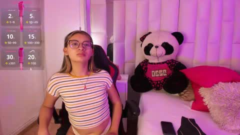 Snapshot of athenea_fox_ chatting on May 31, 2026, 6:42 pm athenea fox online show from May 31, 2026, 6:42 pm