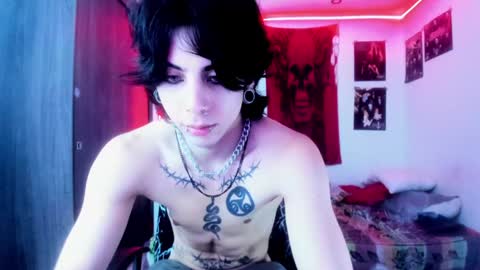 athenauwu online show from December 21, 2024, 9:12 am