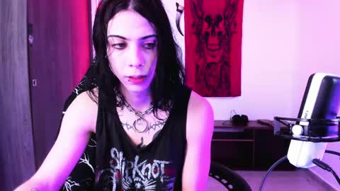Snapshot of atheneoo_ chatting on April 12, 2026, 7:46 am athenauwu online show from April 12, 2026, 7:46 am