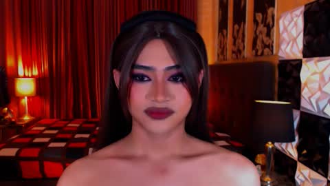 athisamoore online show from December 18, 2025, 8:09 am