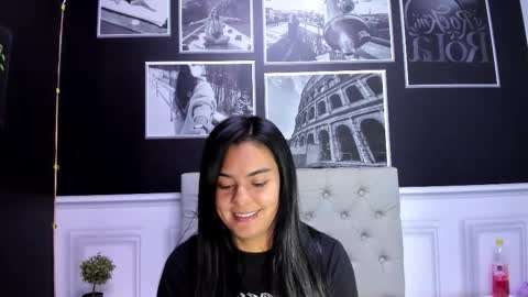 Atilana Diaz online show from September 22, 2025, 2:41 pm