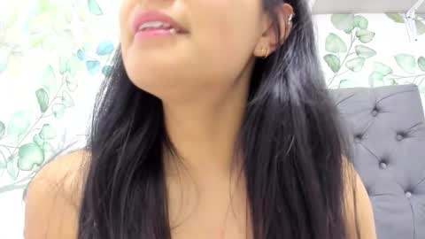 Atilana Diaz online show from October 30, 2025, 5:35 pm