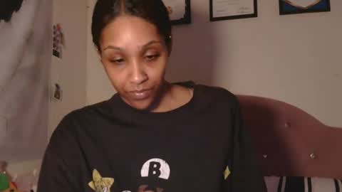 Snapshot of atirahcali chatting on January 13, 2026, 1:49 pm AtirahCali online show from January 13, 2026, 1:49 pm