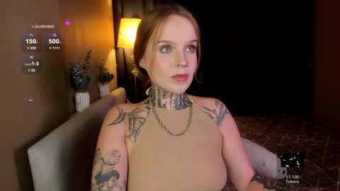 Snapshot of atomic_ketchup chatting on January 5, 2025, 6:46 am online every day between 10am-23pm online show from January 5, 2025, 6:46 am