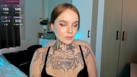 Snapshot of atomic_ketchup chatting on February 12, 2025, 6:19 am online every day between 10am-23pm online show from February 12, 2025, 6:19 am