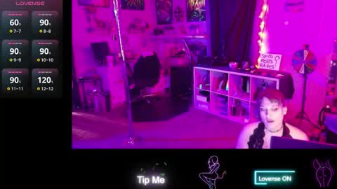 Atomicfireball8 online show from November 10, 2025, 12:20 am