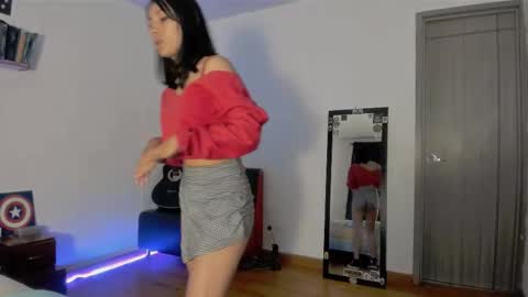 Snapshot of atomns41 chatting on November 20, 2025, 5:40 am Carolina online show from November 20, 2025, 5:40 am