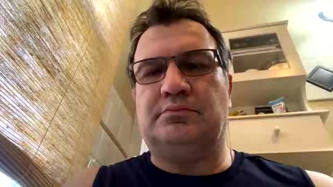 Snapshot of atozzzz chatting on January 10, 2026, 4:42 pm atozzzz online show from January 10, 2026, 4:42 pm