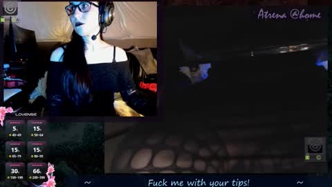 Snapshot of atrena chatting on October 23, 2025, 1:38 am Atrena online show from October 23, 2025, 1:38 am