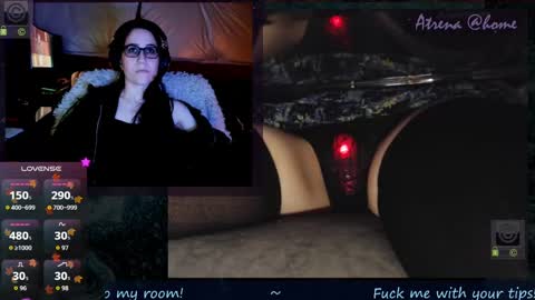 Snapshot of atrena chatting on November 7, 2025, 3:06 am Atrena online show from November 7, 2025, 3:06 am