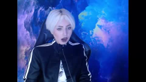 Snapshot of aubrey_rock chatting on January 20, 2025, 1:32 pm Aubrey online show from January 20, 2025, 1:32 pm